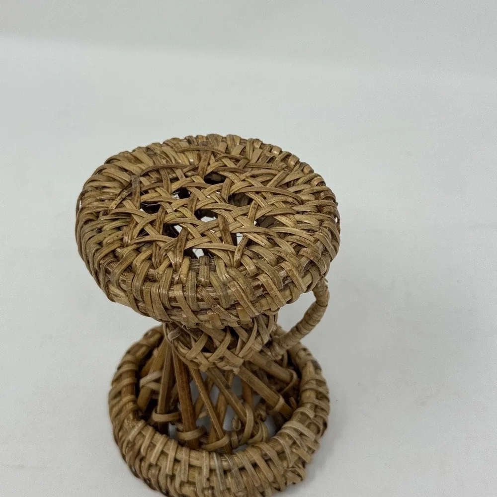 Vintage Miniature Wicker Rattan‎ Hourglass Stool Handle Plant Stand Brown 4.25in